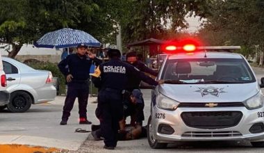 Οι «αστυνομικοί» με τις ομπρέλες που τράβηξαν τα βλέμματα στο Σύνταγμα