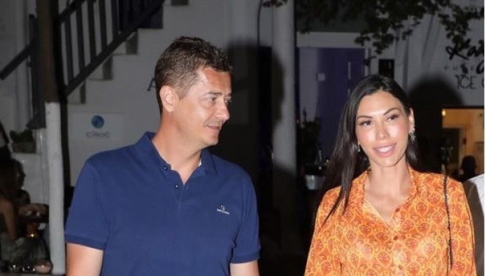 Αντώνης Σρόιτερ – Ιωάννα Μπούκη: Χέρι-χέρι στα Ματογιάννια – Φωτογραφίες