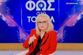 Η Αγγελική Νικολούλη ανέβασε μία σπάνια φωτογραφία με την αδερφή της και η ομοιότητά τους είναι απiστεuτη