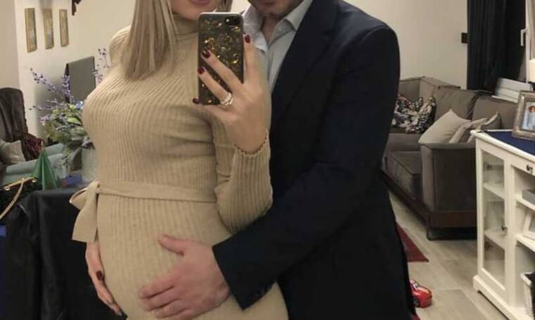 Παρουσιαστής του Ant1 θα γίνει μπαμπάς !   Αυτή είναι η δημοσιογράφος μέλλουσα μαμά!