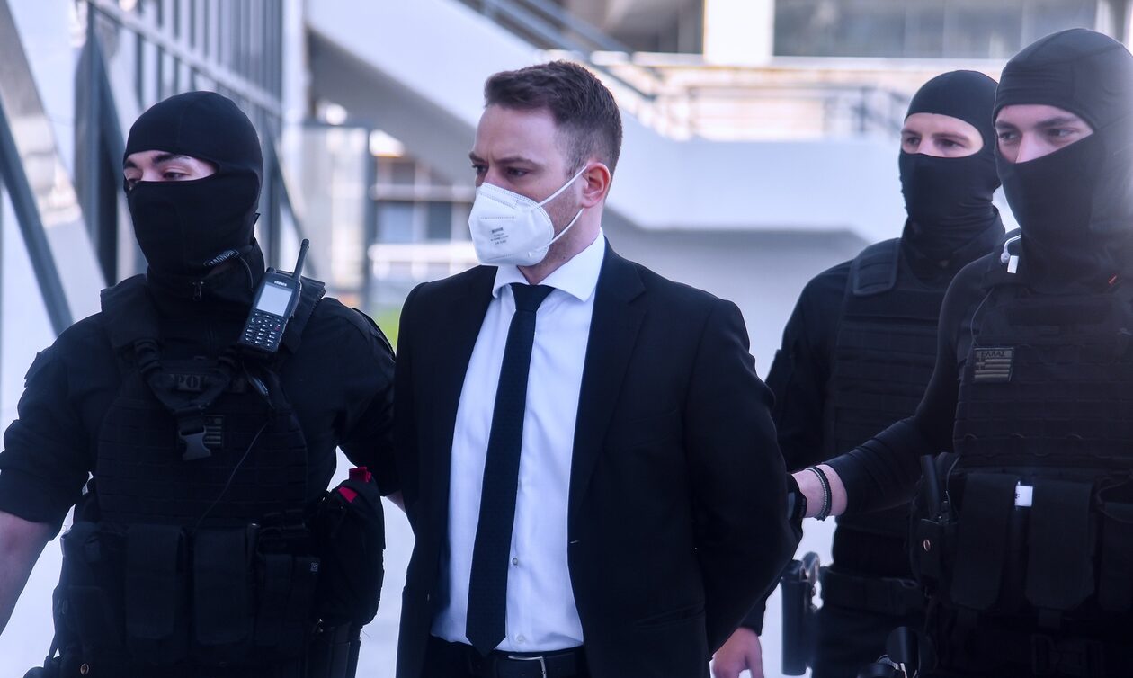 Γλυκά Νερά: «Βόμβες» - Η εμπλοκή του Αναγνωστόπουλου  με ναρκωτικά