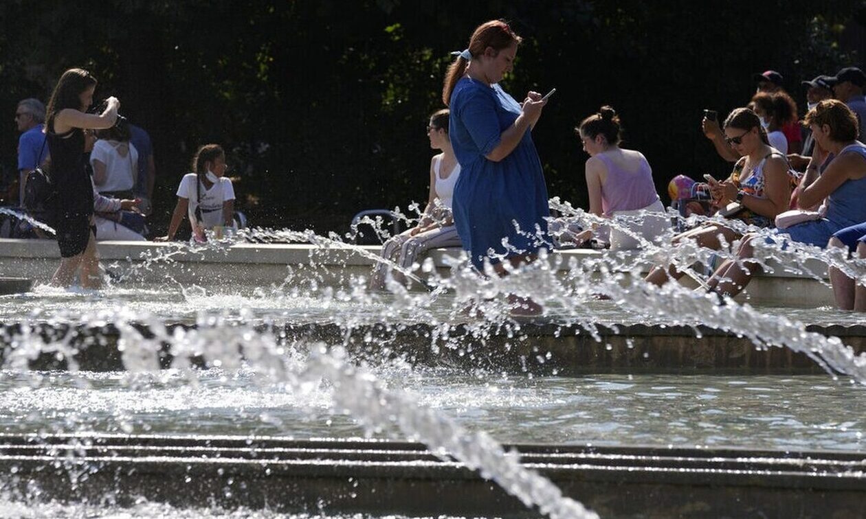 Παγκόσμιο ρεκόρ σημειώνει η θερμοκρασία: Οι επιστήμονες προβλέπουν θερμή συνέχεια 6 εβδομάδων